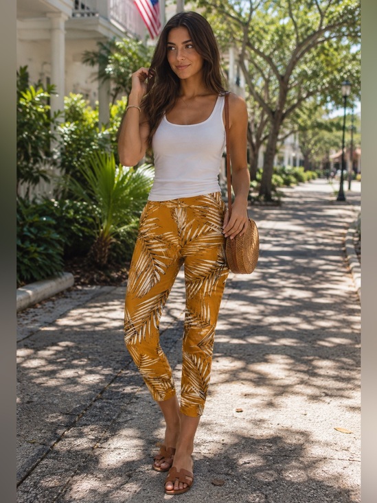White House Black Market Pants - White House Black Market Island Palm Aura Crop Pants -Size 4